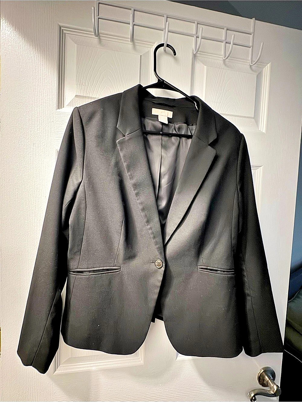 H&M US 14 Black Blazer Size Medium Like New